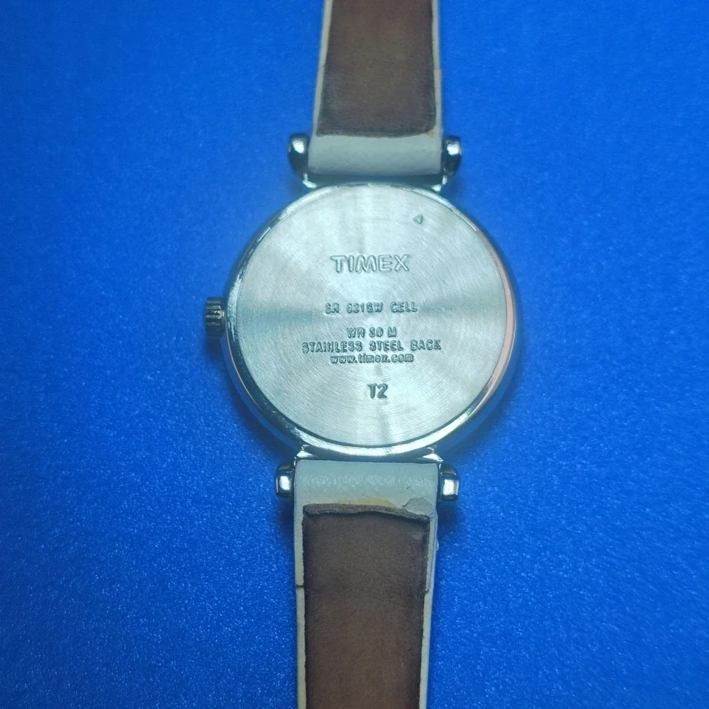 Vintage 2009 Timex Classic Bowtie X Lug 30mm Women's Quartz Dress Watch Restored